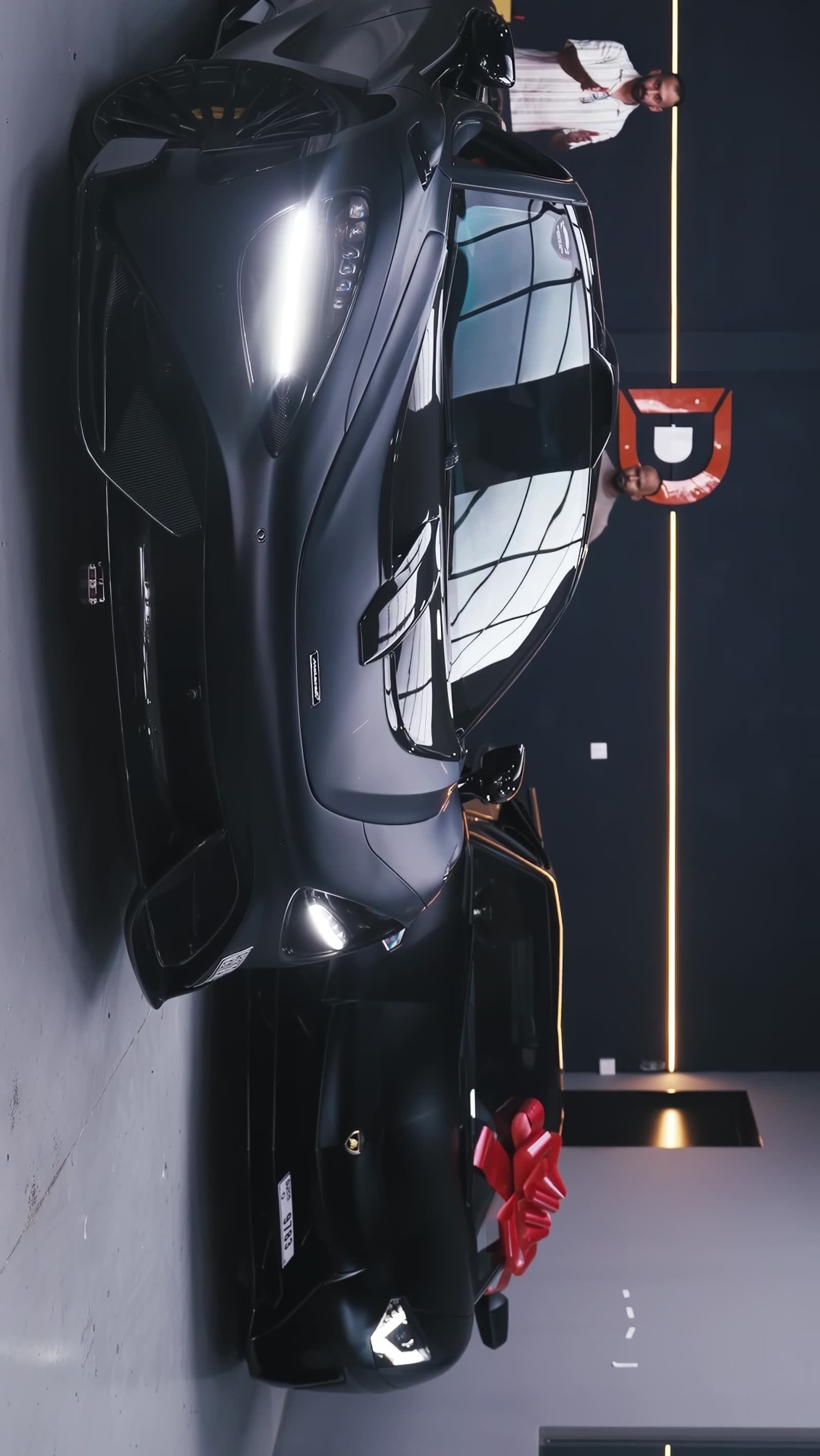 Still frame — Aventador SV — Delivery