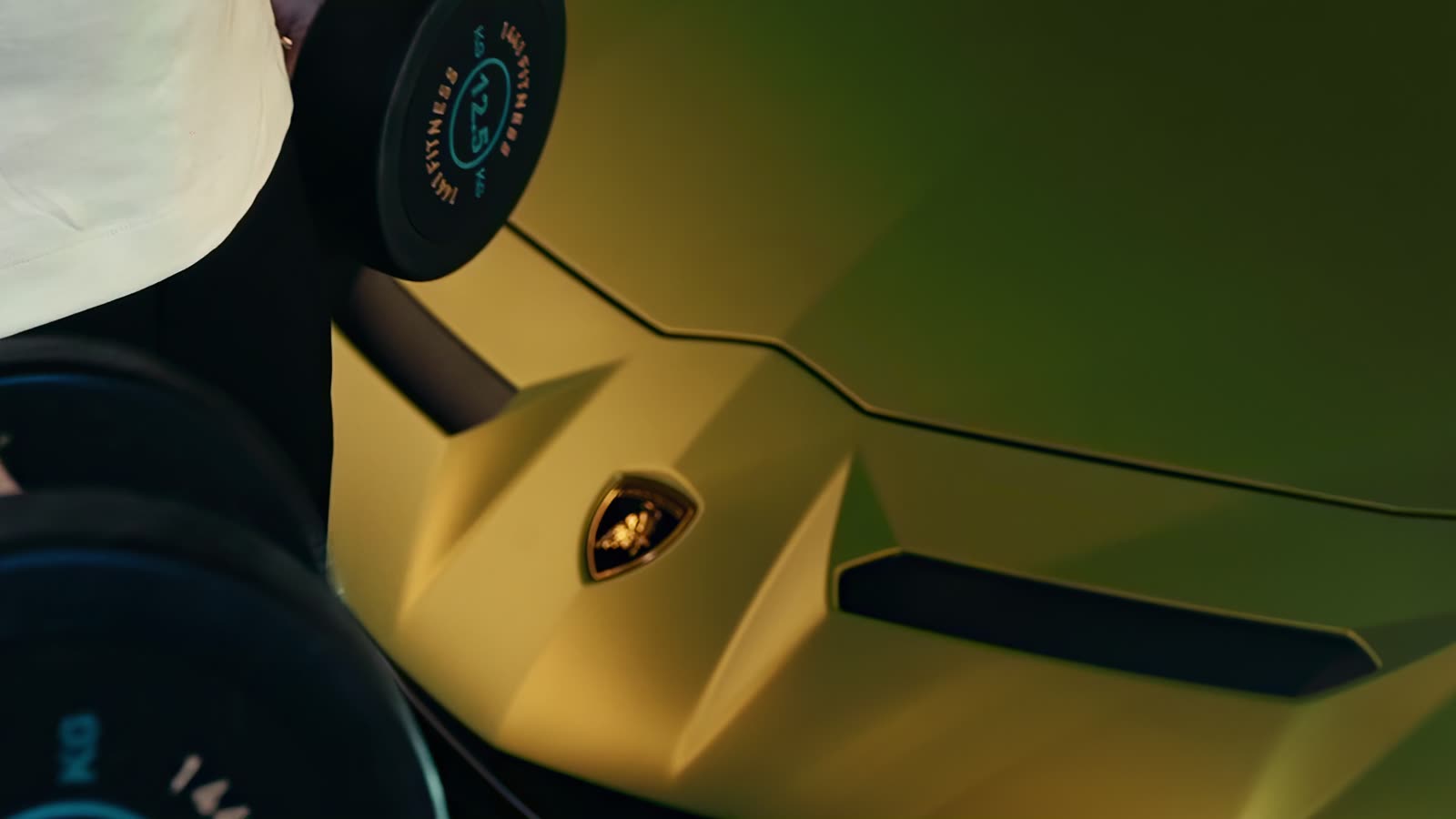 Still frame — Aventador SVJ — Lifestyle